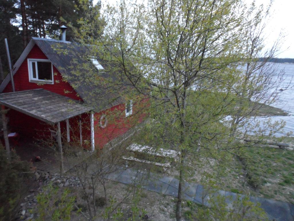 Kapteni Holiday House Paatsalu Cameră foto